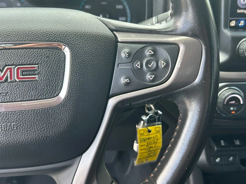 Used 2021 Summit White GMC AT4 w/Leather image 40