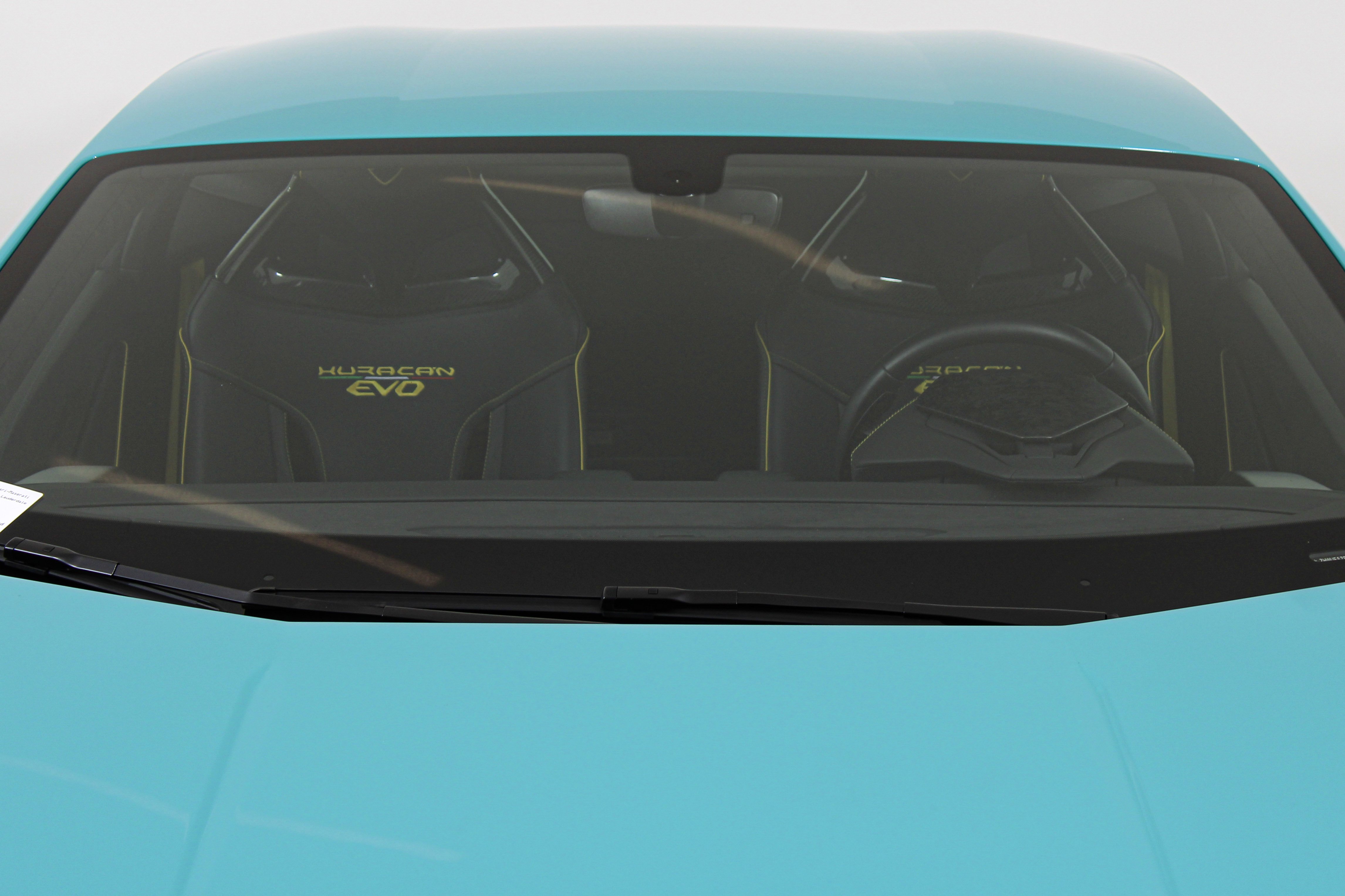 Used 2021 Blue Lamborghini  image 40