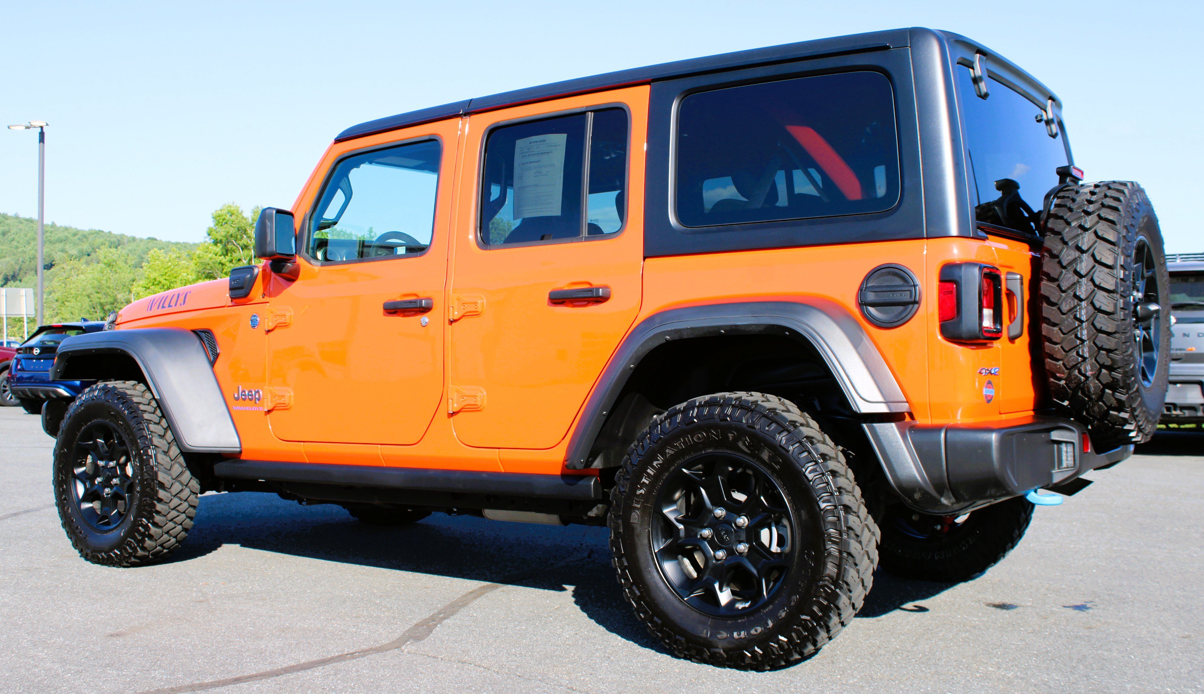Used 2023 Punkn Metallic Clearcoat Jeep  image 12