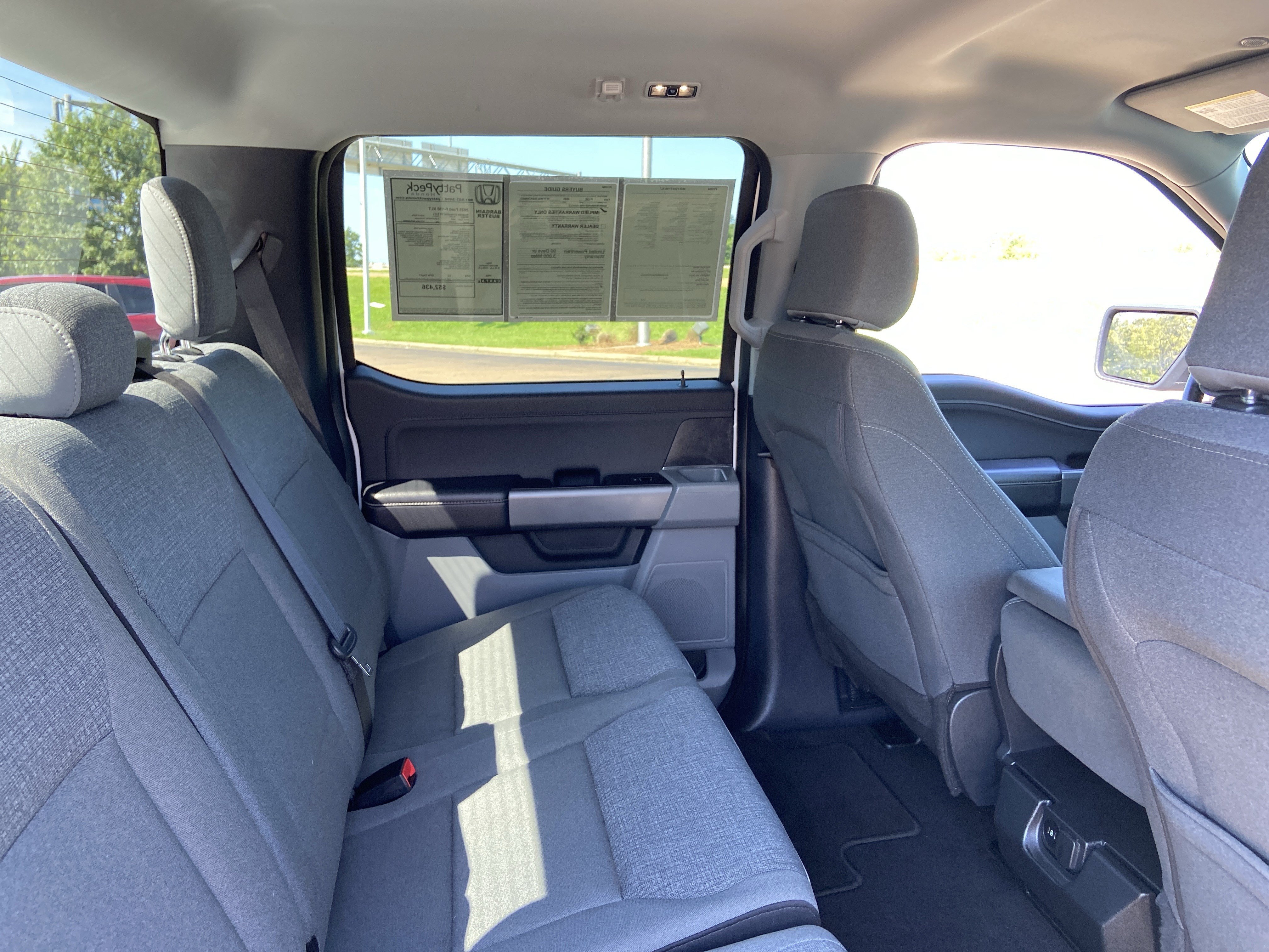 2025 Ford F-150 XLT - Photo 21