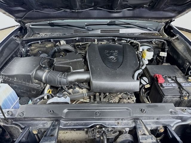 Used 2021 Gray Toyota SR5 image 28