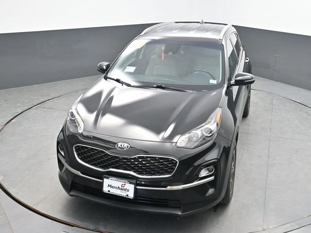 Used 2020 Red Kia EX image 18