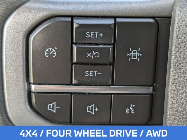 Used 2023 Silver Ford XLT image 19