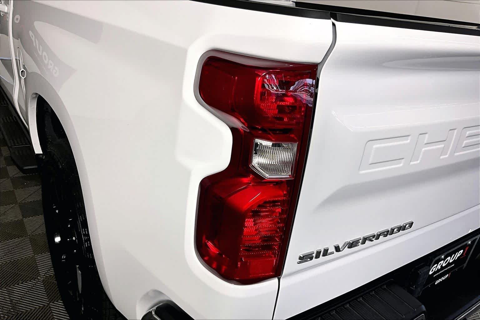 2025 Chevrolet Silverado 1500 LT - Photo 28