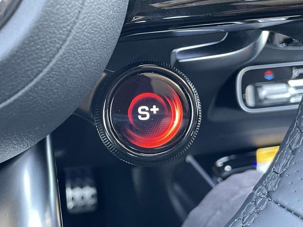 Certified Used 2025 Polar White Mercedes-Benz GLA 35 AMG® image 29