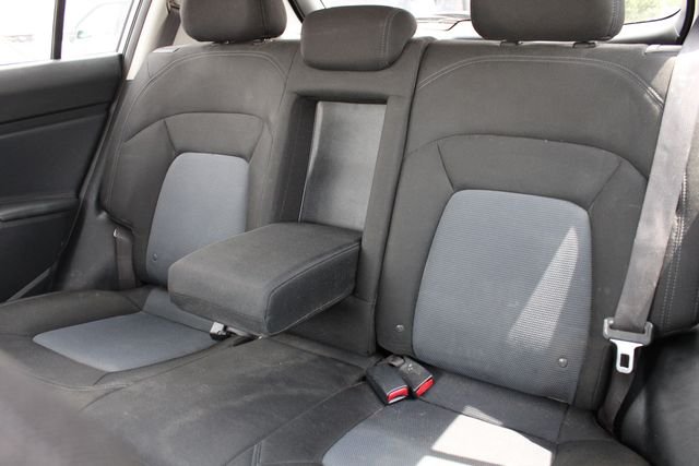 Used 2014 Silver Kia LX image 20