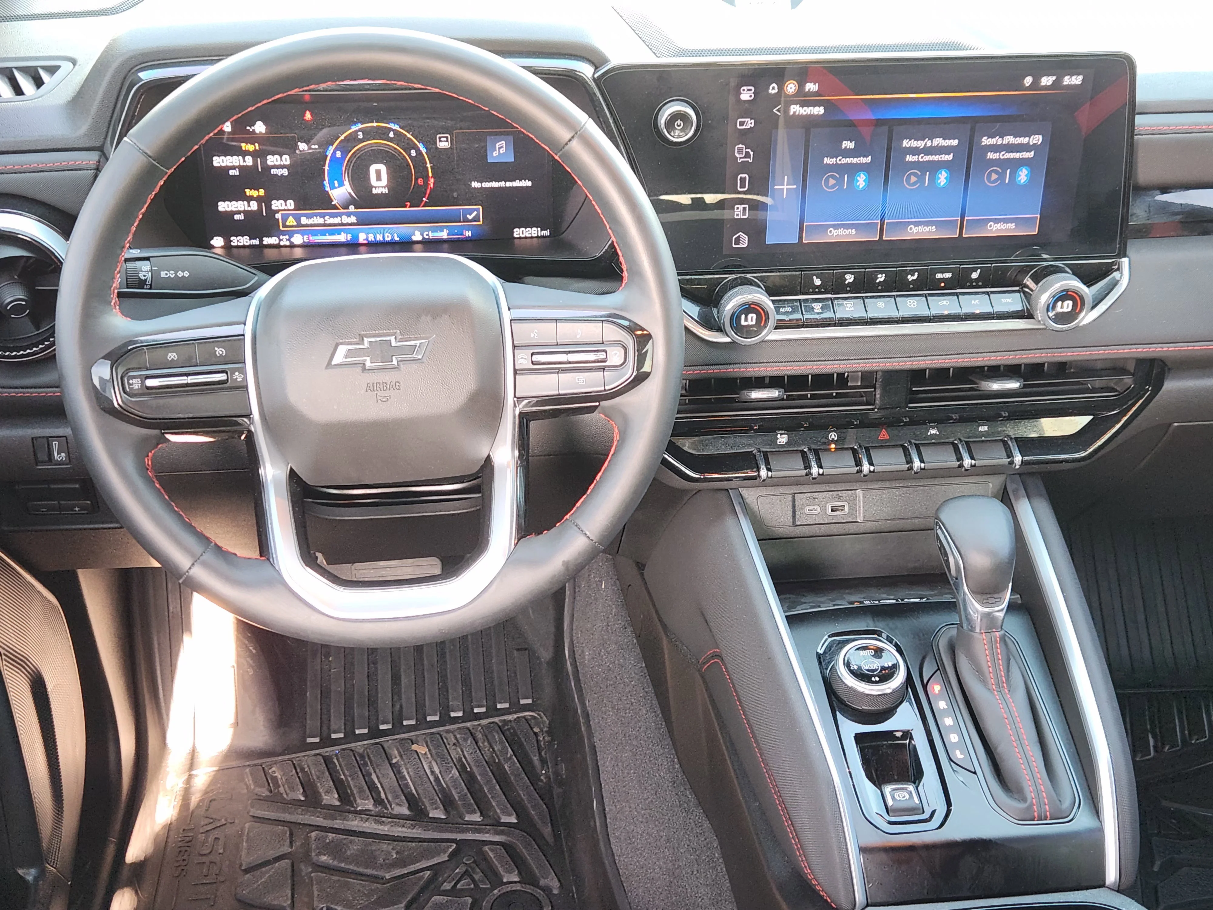 Used 2024 Black Chevrolet Z71 image 26
