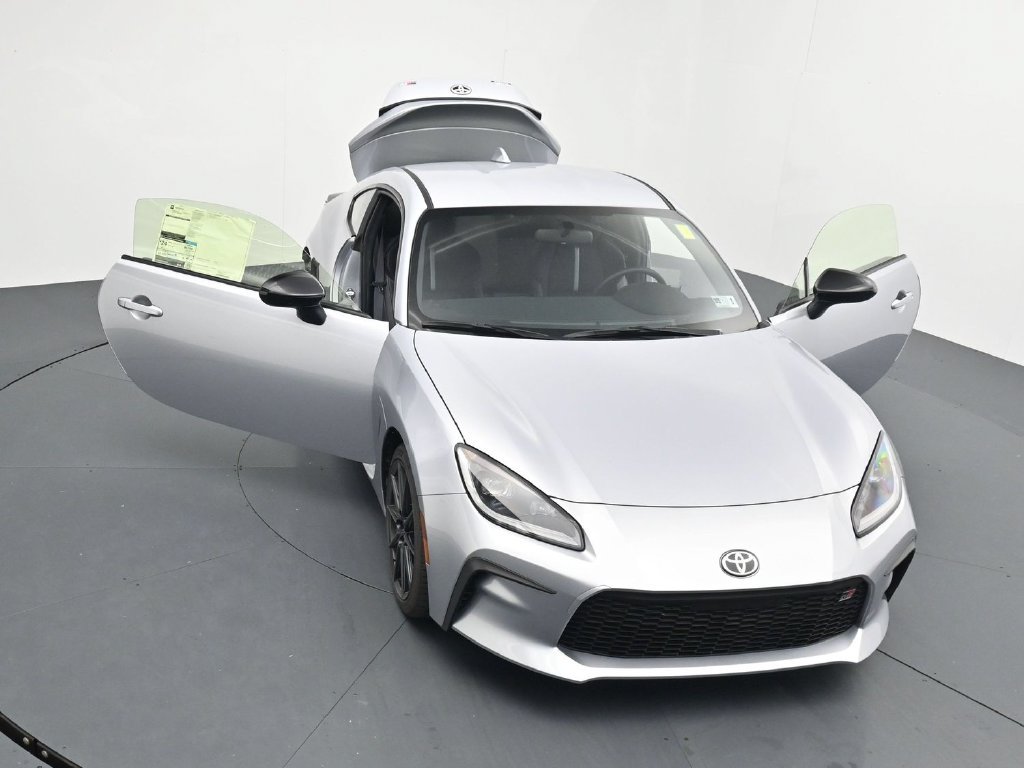 2026 Toyota GR86 Premium - Photo 25