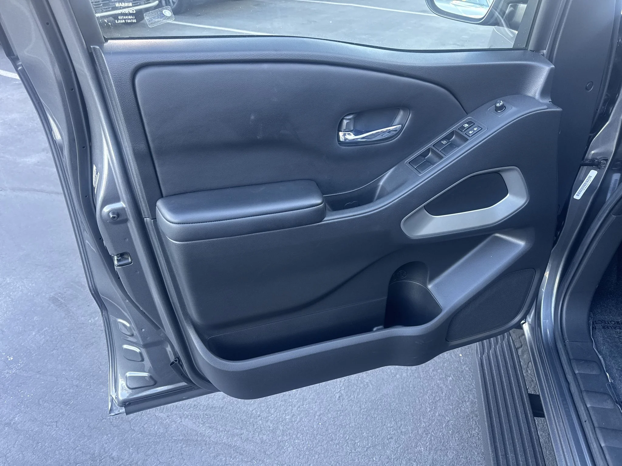 Used 2025 GUN METALLIC Nissan SV image 12