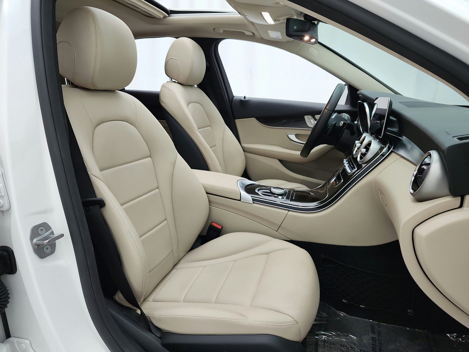 Used 2021 Polar White Mercedes-Benz C 300 Sedan image 19