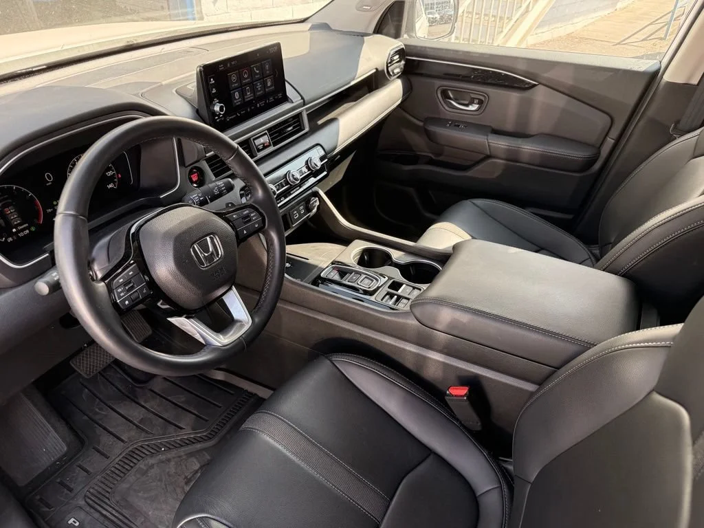 2025 Honda Pilot Touring - Photo 39