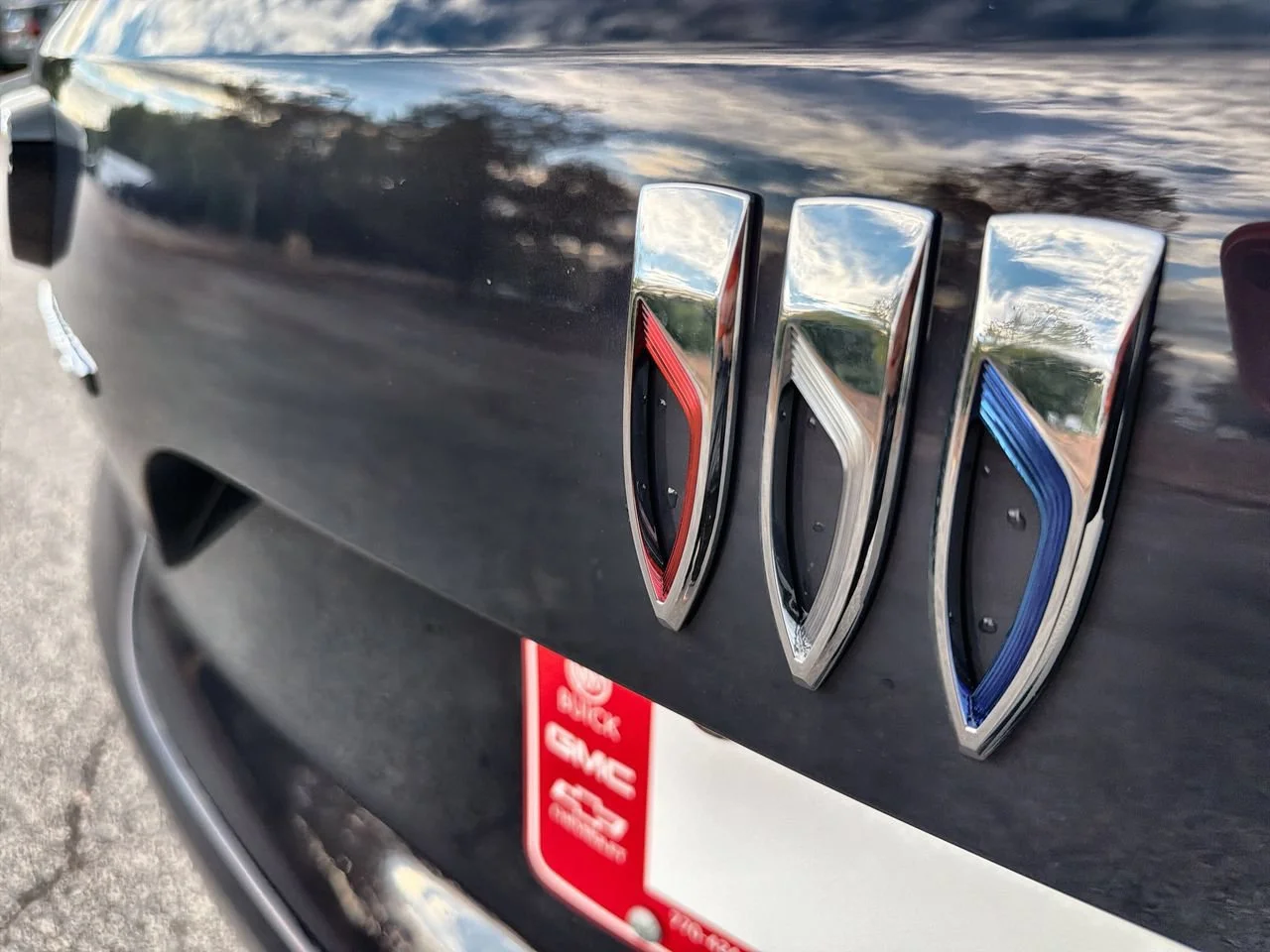 New 2026 Midnight Opal Buick Avenir image 26