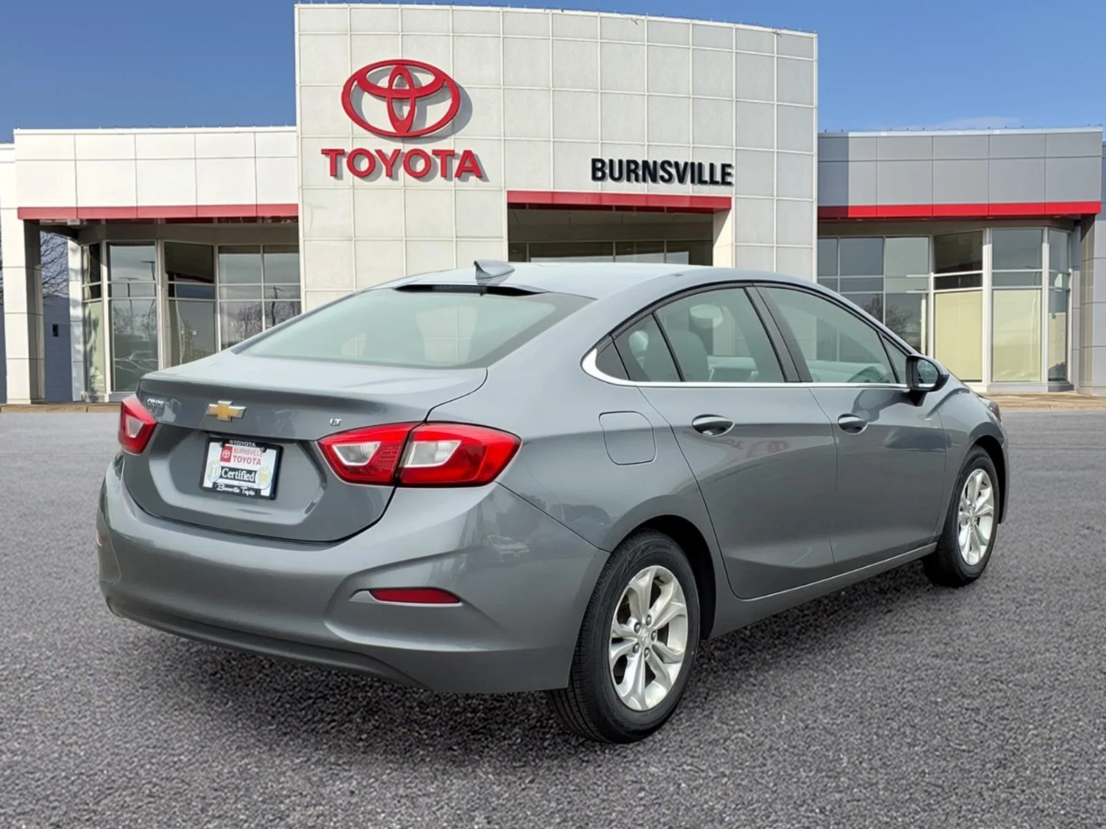 Used 2019 Gray Chevrolet LT image 3