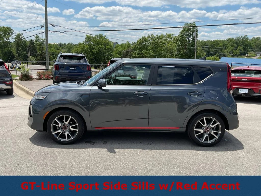 Used 2022 Gravity Gray Kia GT-Line image 7