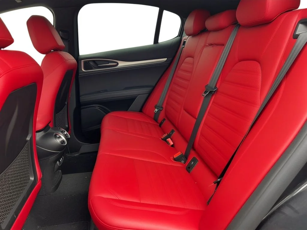 Used 2024 Black Alfa Romeo Veloce image 7