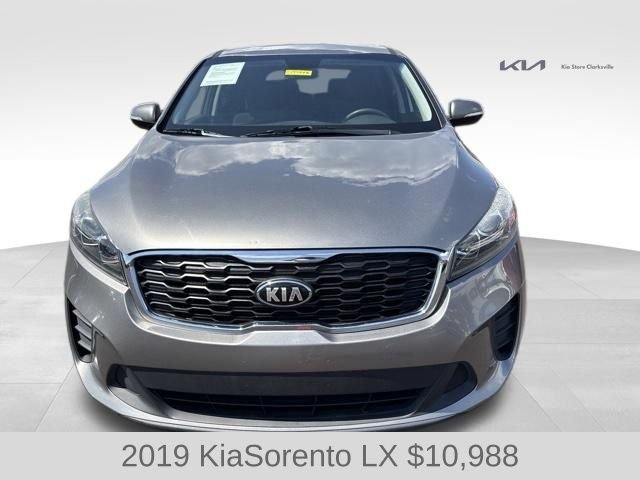 Used 2019 Titanium Silver Kia LX image 3