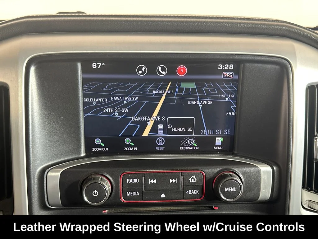Used 2015 Silver GMC SLT image 22