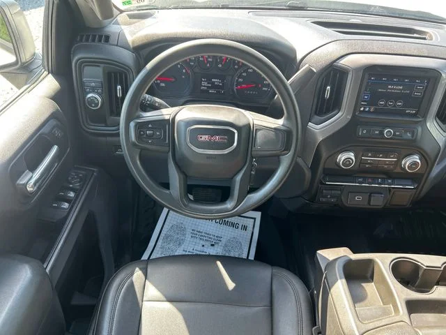 Used 2019 Summit White GMC Base image 13