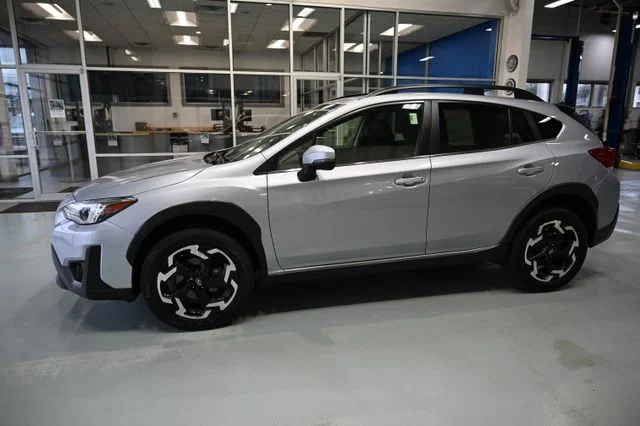 Used 2021 Silver Subaru Limited image 7