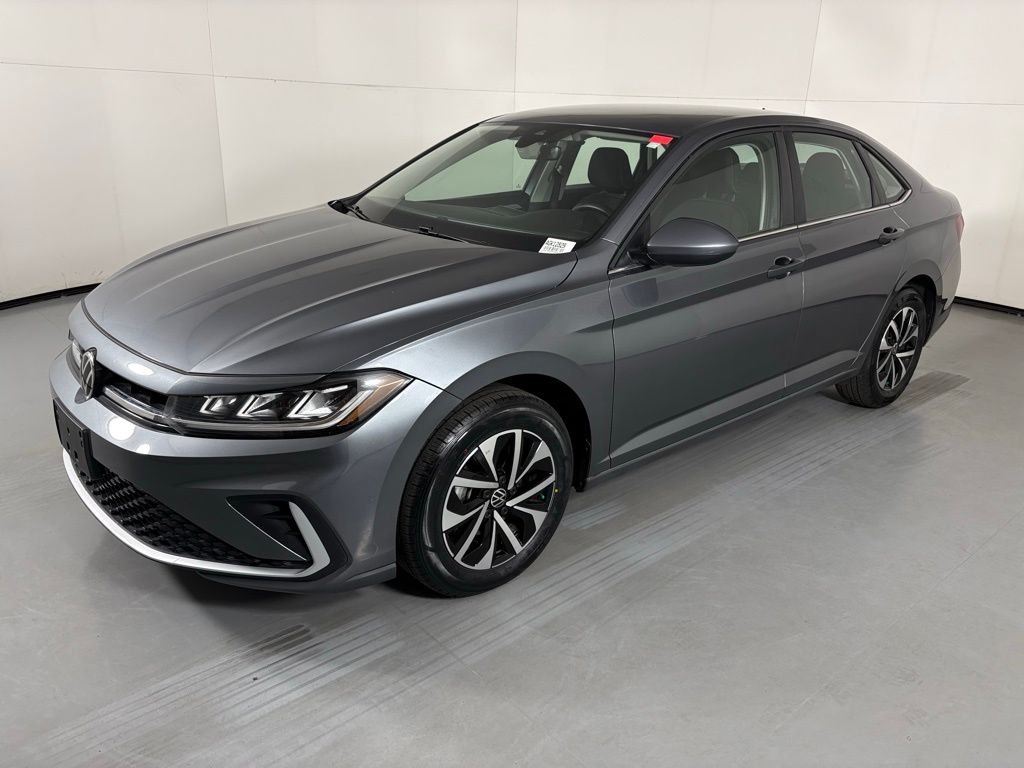 Used 2025 Gray Volkswagen 1.5T S image 4