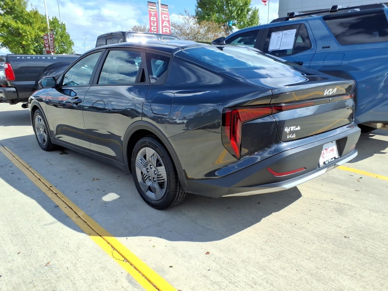 Used 2025 Interstellar Gray Kia LX image 4