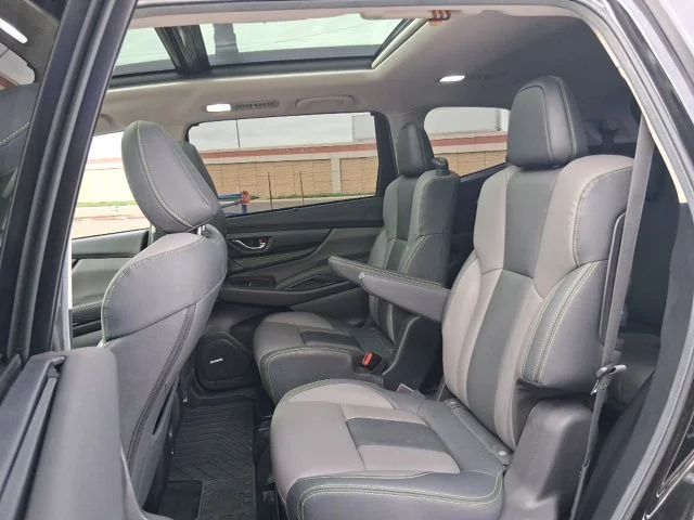 Used 2024 Black Subaru Onyx Edition image 18