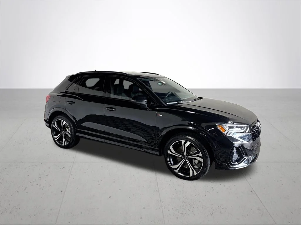Used 2023 Black Audi Premium Plus image 4