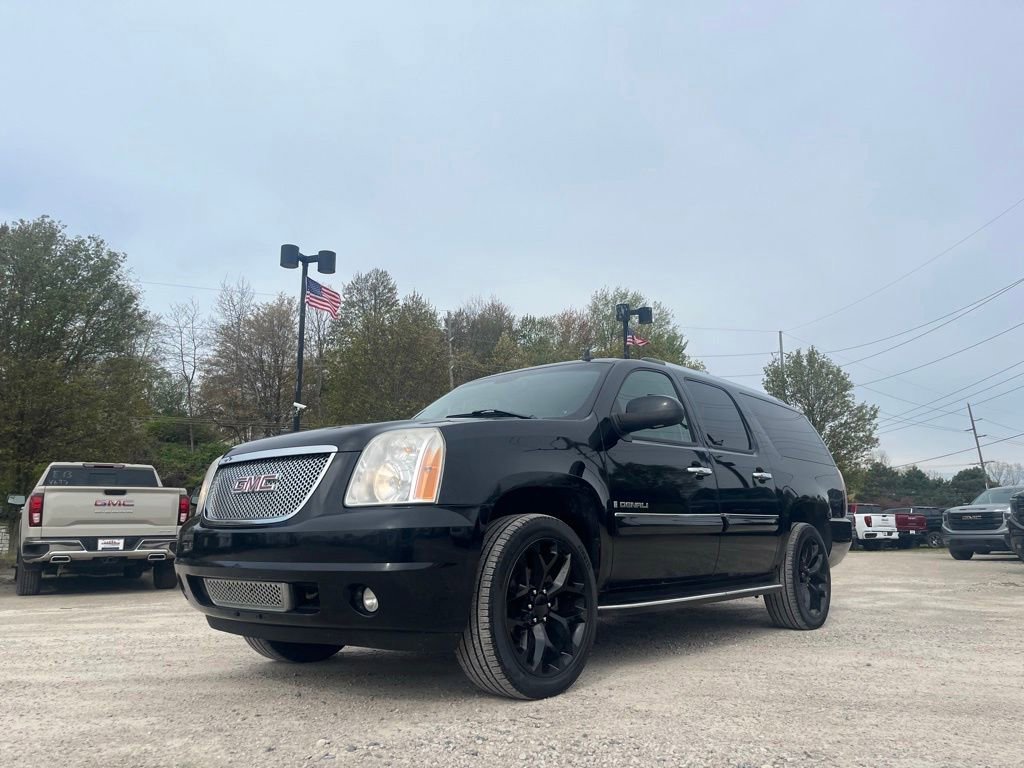 Used 2008 GMC Yukon XL Denali with VIN 1GKFK66888J117159 for sale in Brighton, MI