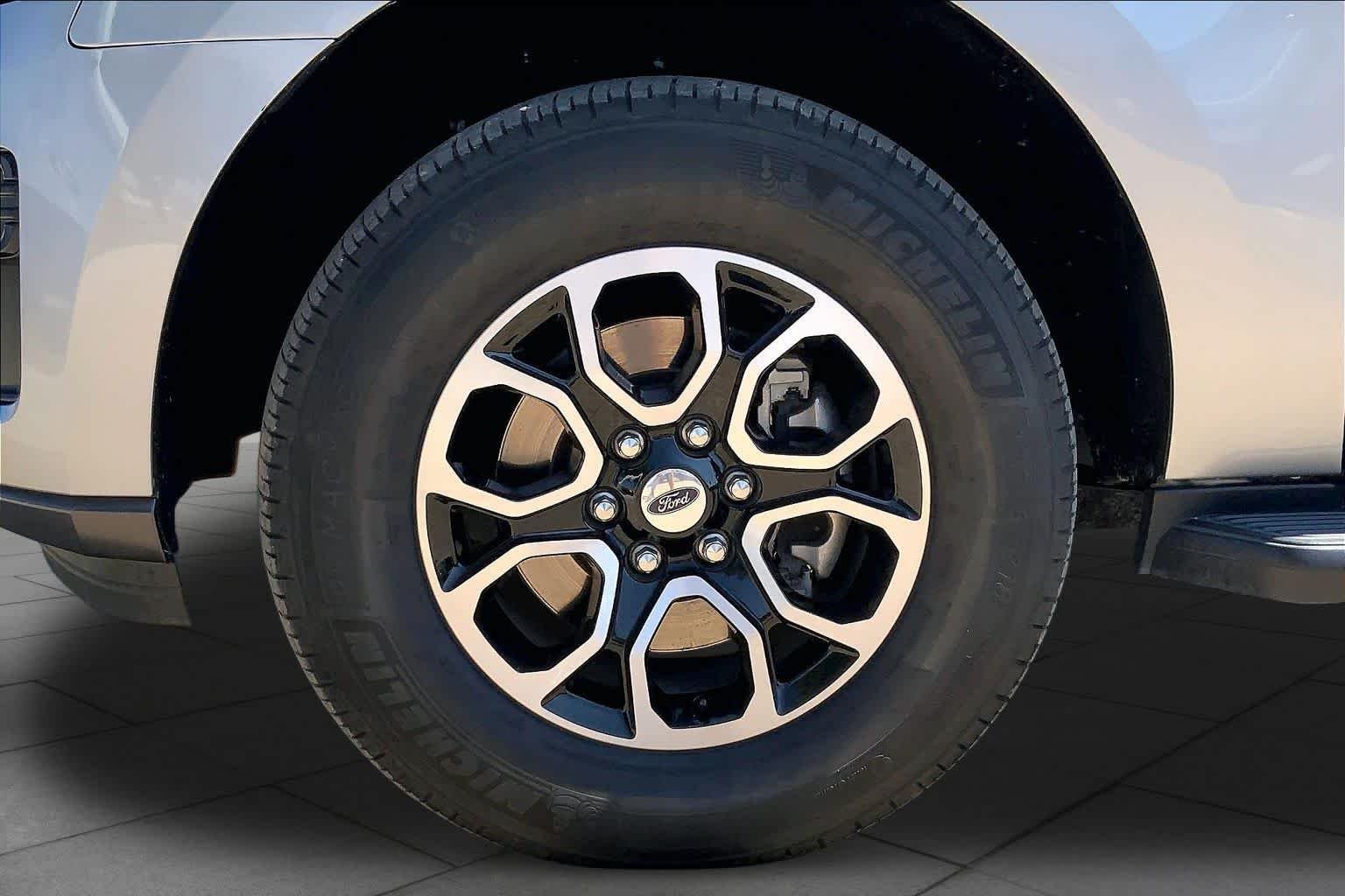 2024 Ford Expedition XLT - Photo 10