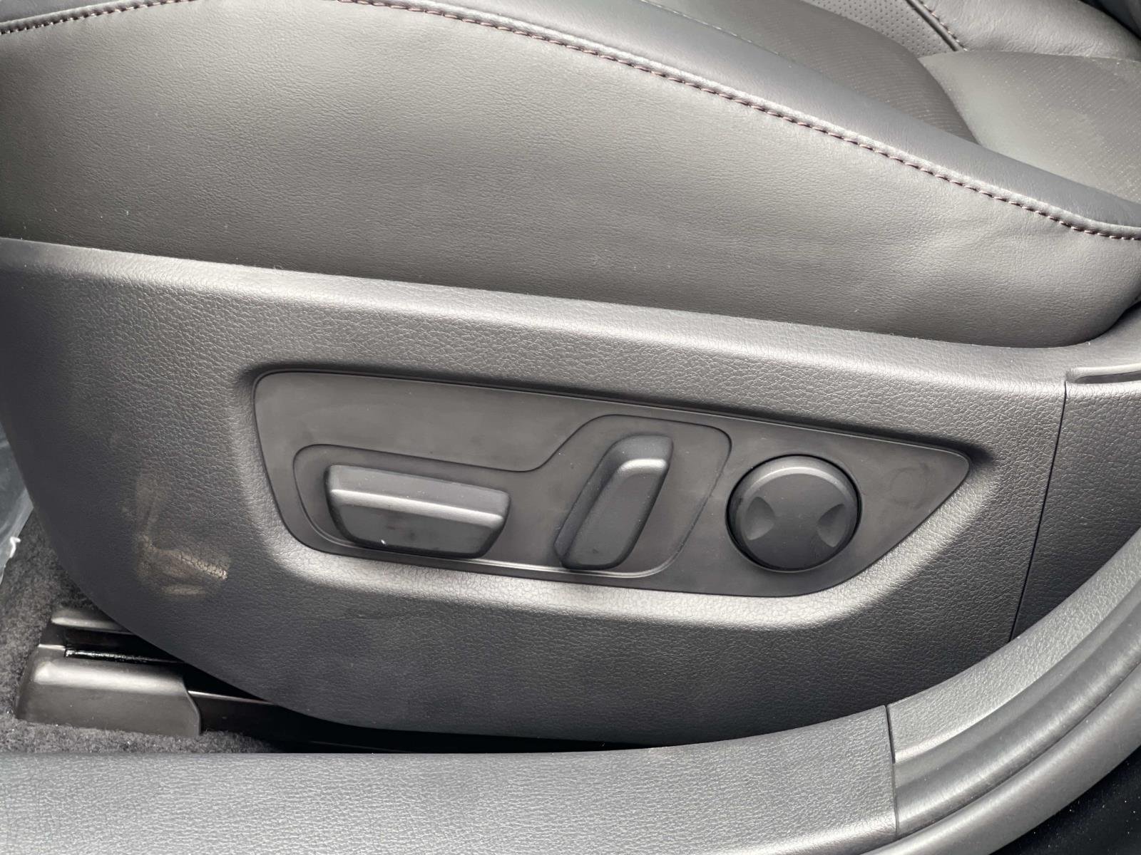 New 2026 Jet Black Mica Mazda 2.5 S Premium AWD image 11