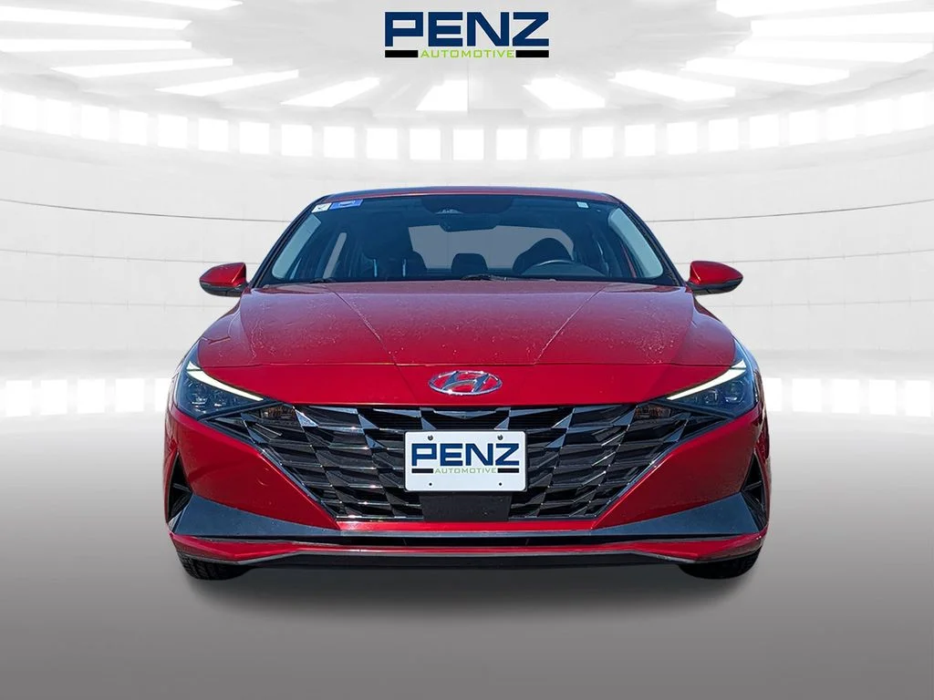 Used 2022 Hyundai Elantra Limited with VIN KMHLP4AGXNU217577 for sale in Rochester, Minnesota