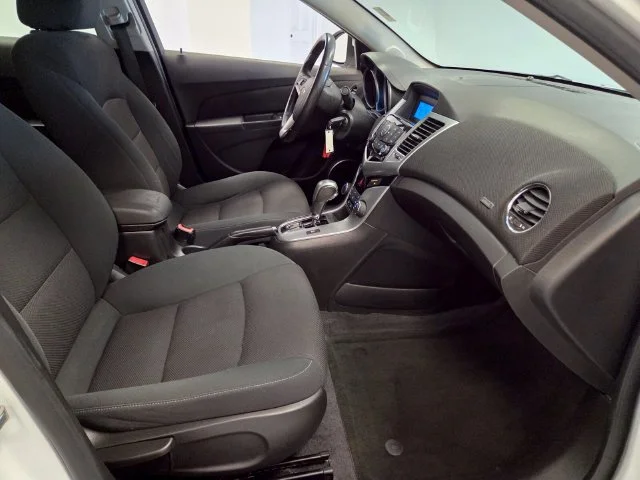 Used 2012 SUMMIT WHITE Chevrolet ECO image 17