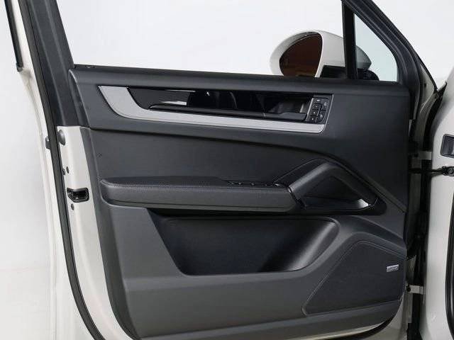 Used 2026 Chalk Porsche  image 26