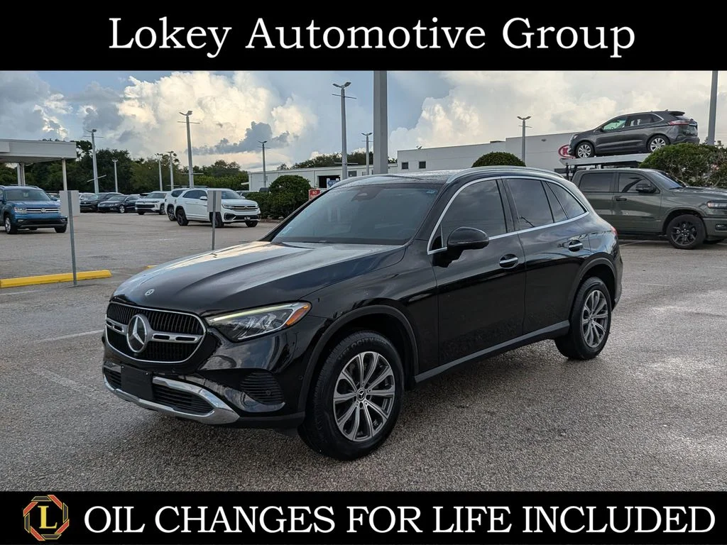 2023 Mercedes-Benz GLC