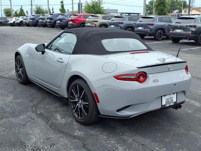 Used 2025 Gray Mazda Grand Touring image 23