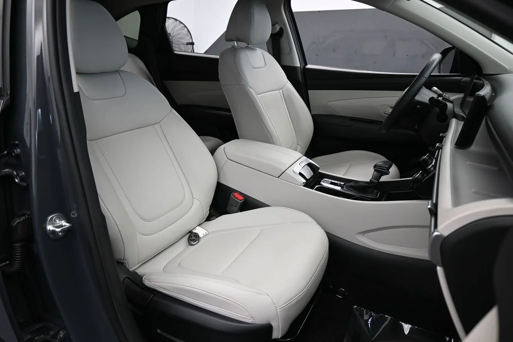 Used 2025 Ecotronic Gray Hyundai SEL Convenience image 48