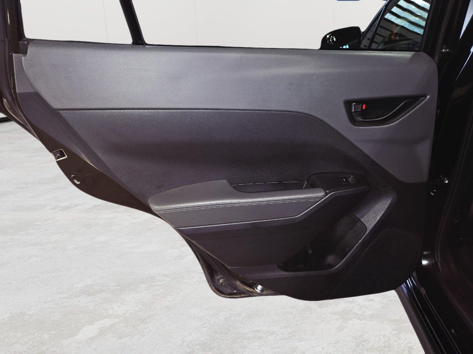 Used 2025 Crystal Black Silica Subaru Premium image 41