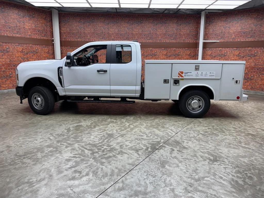 New 2026 White Ford XL image 2