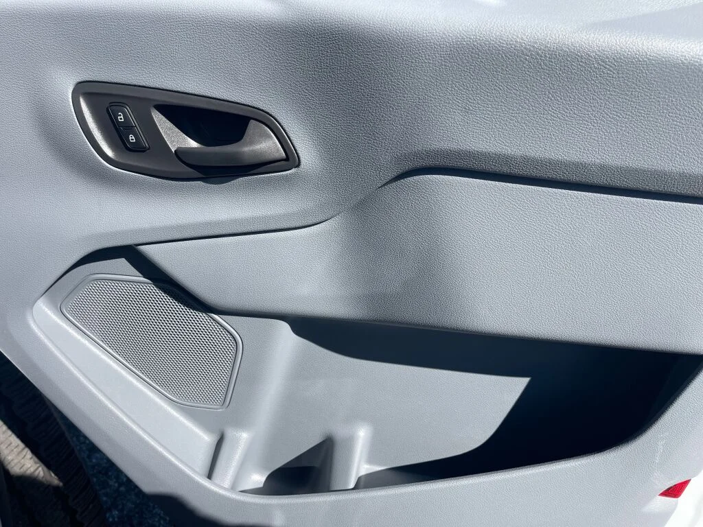 Used 2019 Oxford White Ford XL image 29