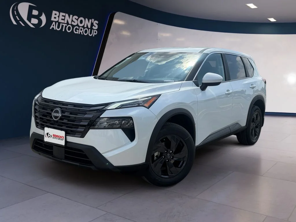 2026 Nissan Rogue SV FWD's photo