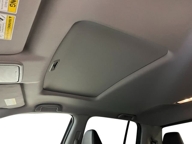New 2026 Platinum White Pearl Honda RTL image 22