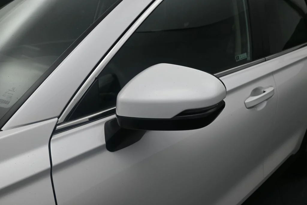 New 2026 Platinum White Pearl Honda EX image 14