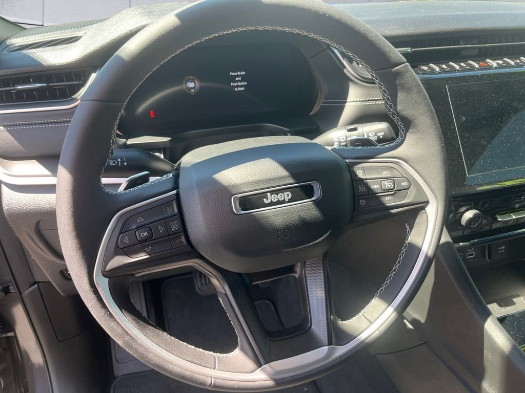 2025 Jeep Grand Cherokee Altitude - Photo 9