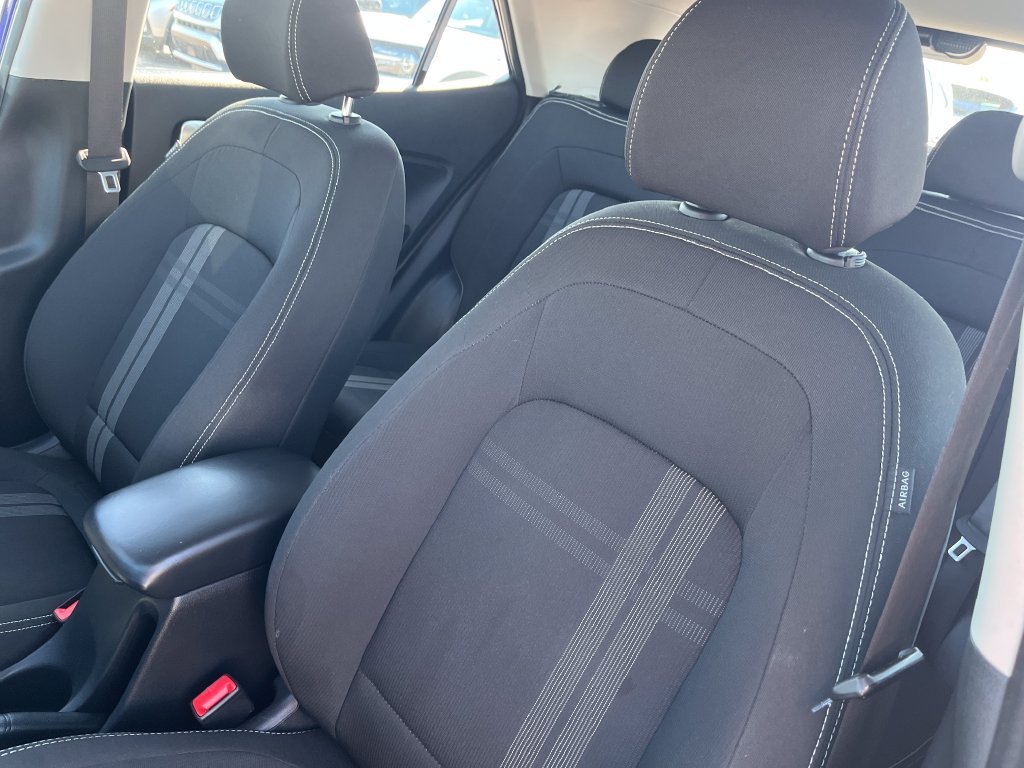Used 2024 Blue Hyundai SEL image 12