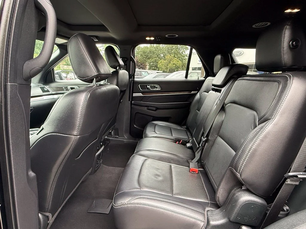 Used 2019 Agate Black Metallic Ford Limited image 24