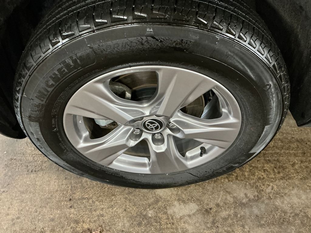 Used 2025 Gray Toyota XLE image 10