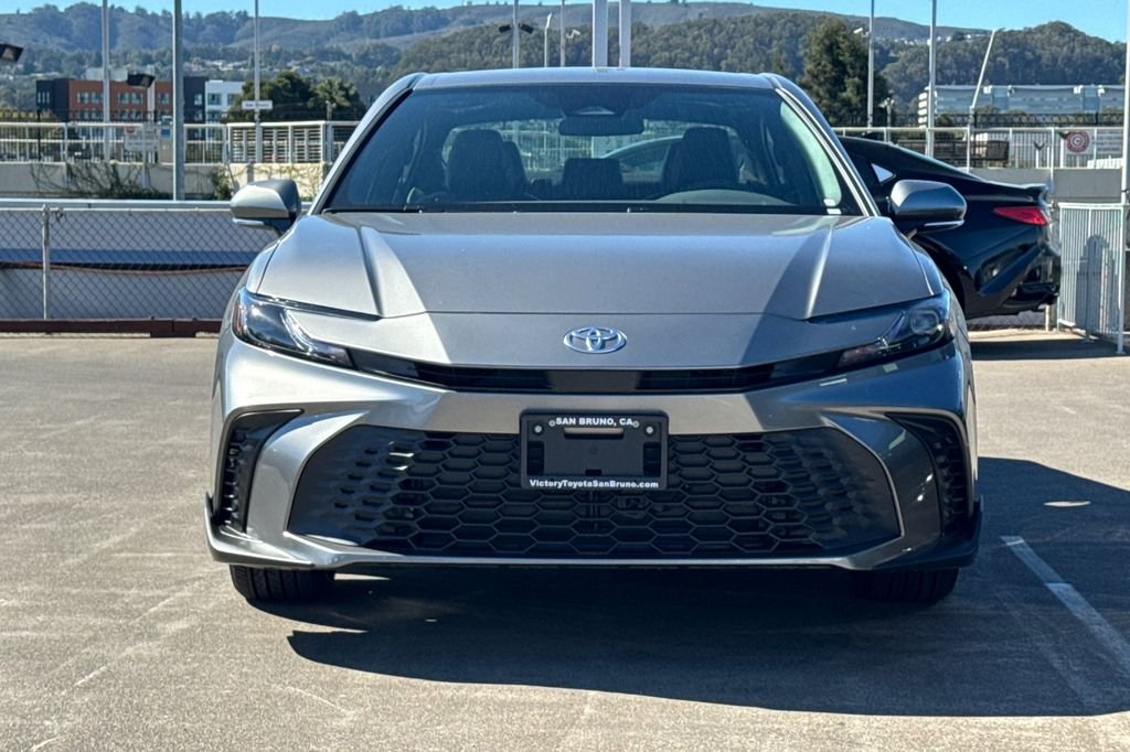 New 2026 Heavy Metal <sup>1</sup> Toyota  SE image 3
