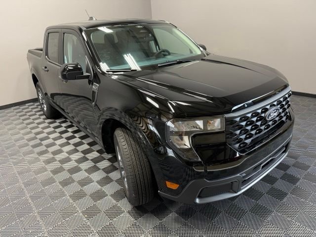 New 2026 Shadow Black Ford XLT image 2