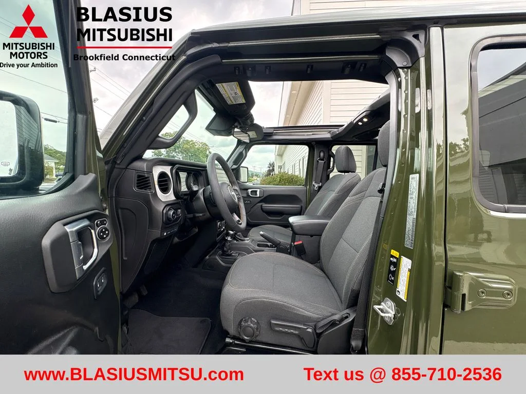 Used 2024 Green Jeep Sport S 4xe image 17