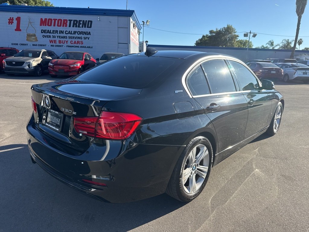 2017 Bmw 330e 3-Series photo 4